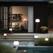 LED vloerlamp Kettle Tripod metaal, kap 22cm