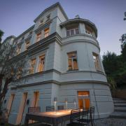 SLV LED-acculamp Vinolina Two, beige, aluminium, Ø 11 cm, IP65