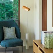 LED vloerlamp Reflector, oranje, hoogte 160 cm, ijzer